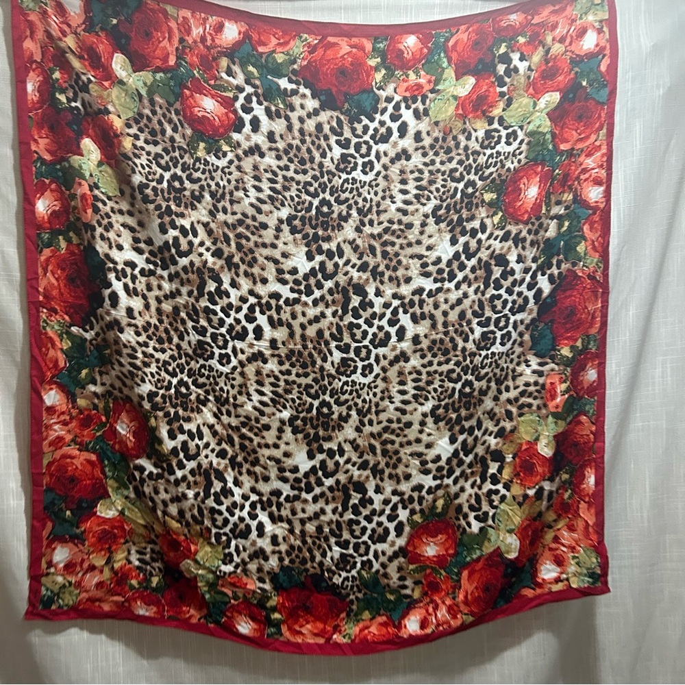 Vince Camuto scarf
